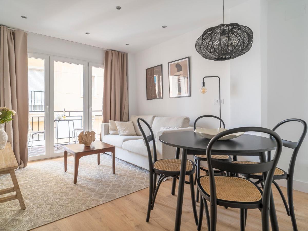 Sanders San Patricio - Dreamy Two-Bedroom Apartment Downtown Malaga Exterior photo