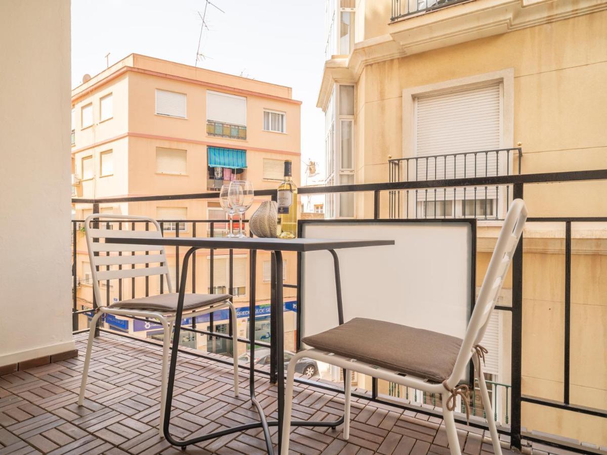 Sanders San Patricio - Dreamy Two-Bedroom Apartment Downtown Malaga Exterior photo