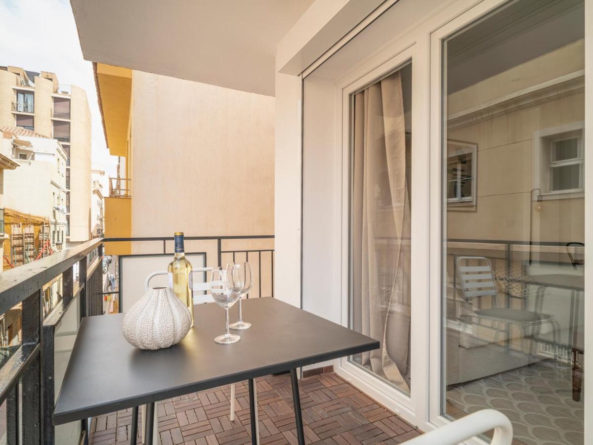 Sanders San Patricio - Dreamy Two-Bedroom Apartment Downtown Malaga Exterior photo