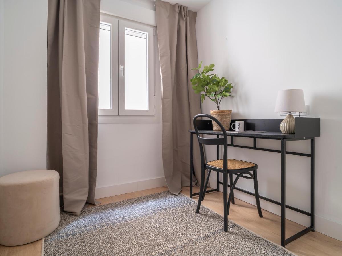 Sanders San Patricio - Dreamy Two-Bedroom Apartment Downtown Malaga Exterior photo